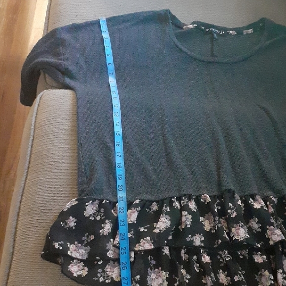 Living Doll Charcoal Knit Top with Pink Floral Trim - Picture 4 of 8